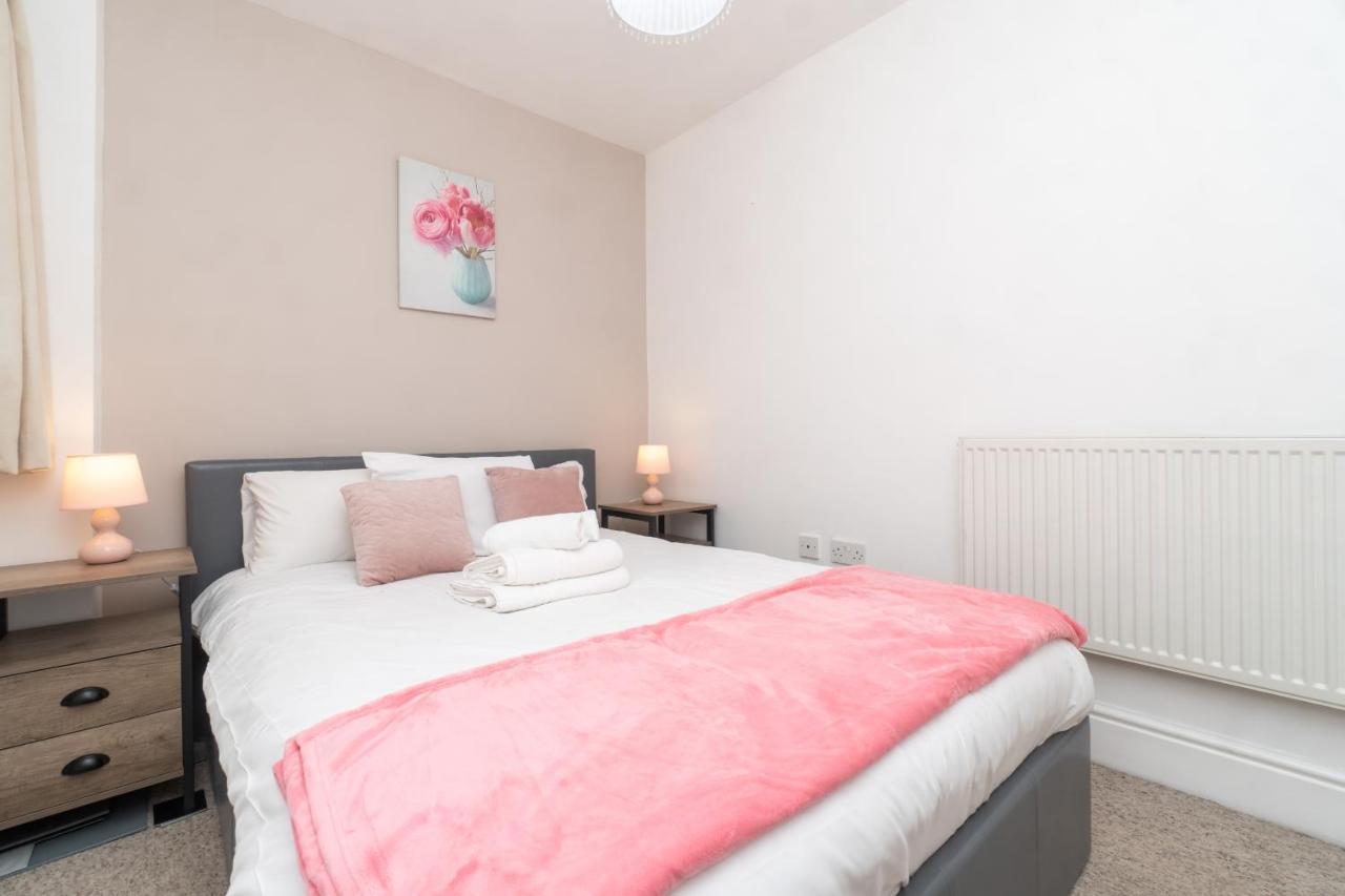 Spacious 2 Bed Southville Flat Near Harbourside Бристоль Екстер'єр фото
